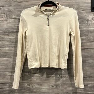 2 for $40🩷 Zara top